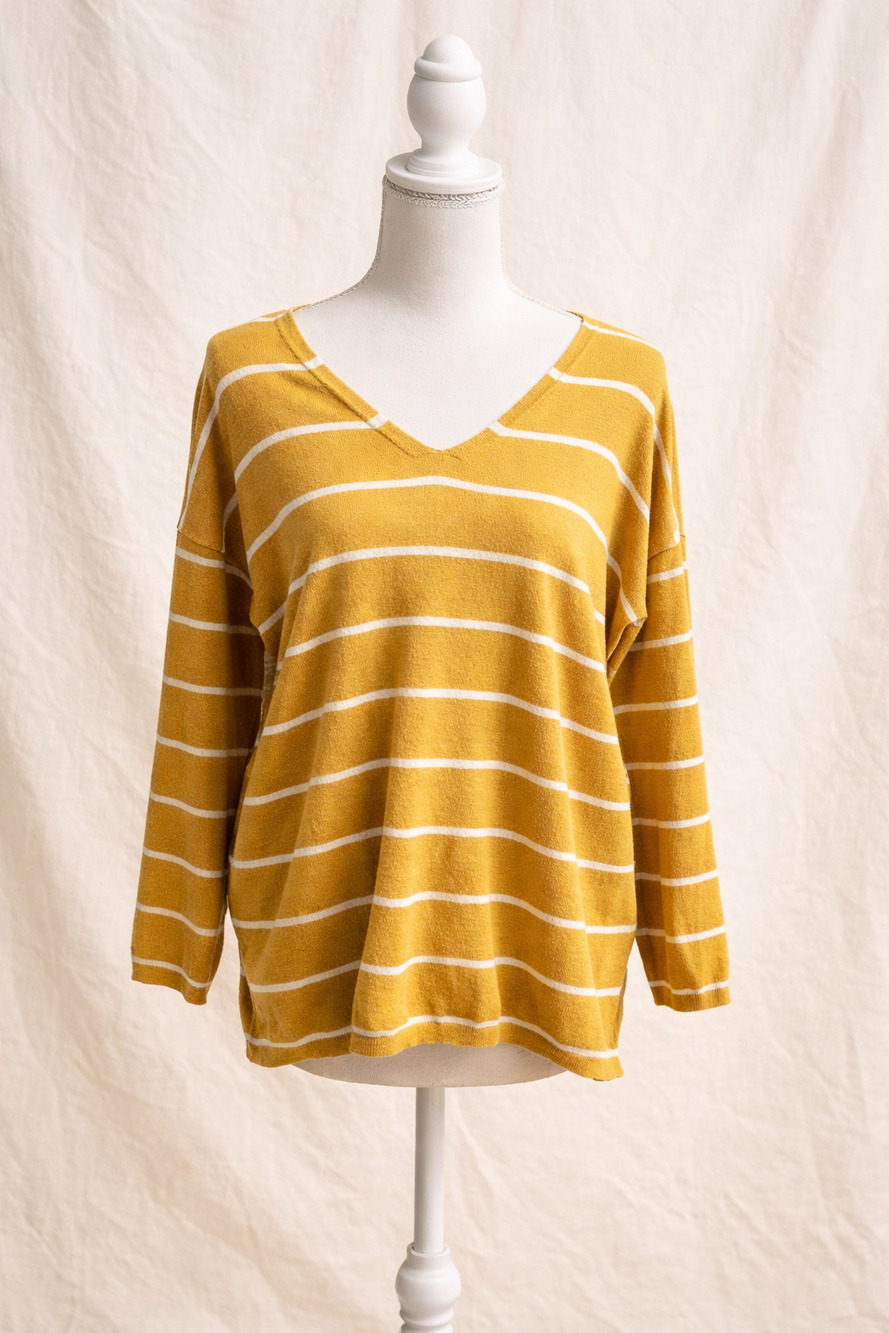 Staccato Size L Modern Relaxed Casual Minimalist Striped V Neck Knit Top